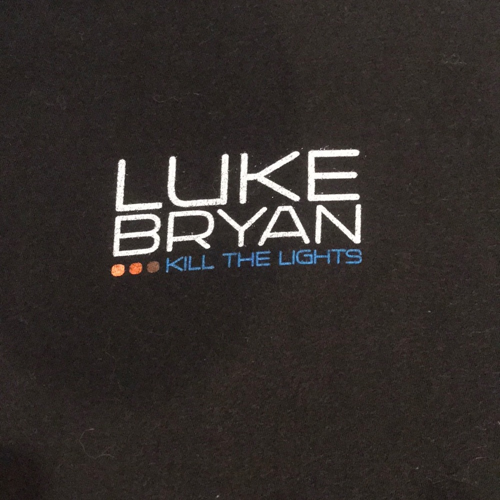 Luke Bryant concert T Shirt.  Kill the Lights